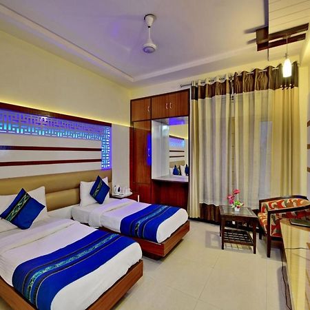 Hotel Star Plaza@New Delhi Railway Station Kültér fotó
