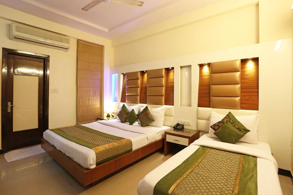 Hotel Star Plaza@New Delhi Railway Station Kültér fotó