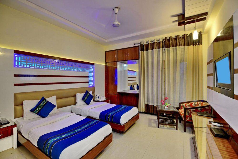 Hotel Star Plaza@New Delhi Railway Station Kültér fotó
