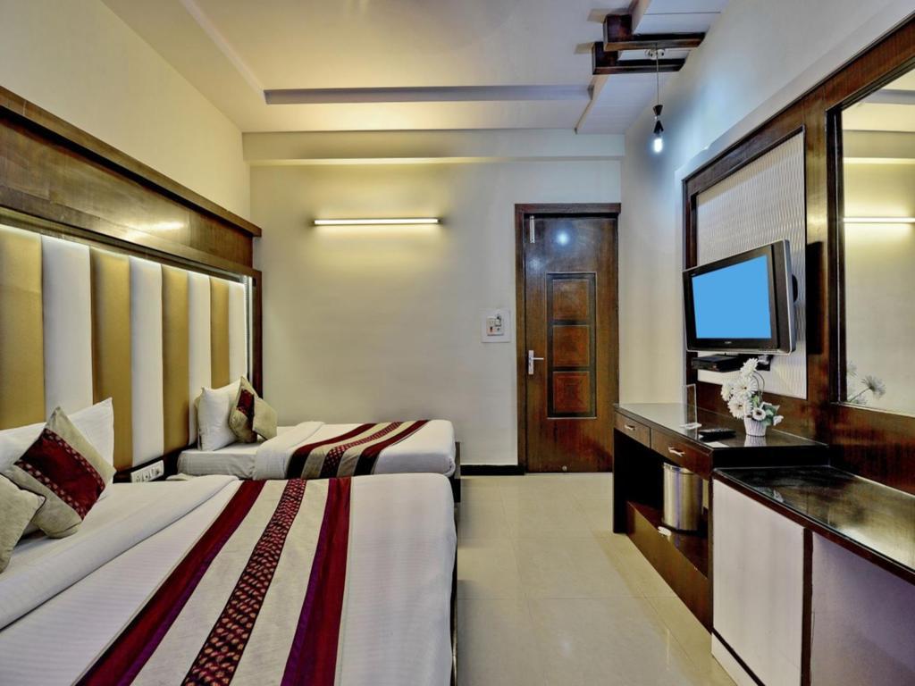 Hotel Star Plaza@New Delhi Railway Station Kültér fotó