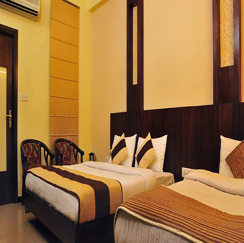 Hotel Star Plaza@New Delhi Railway Station Kültér fotó
